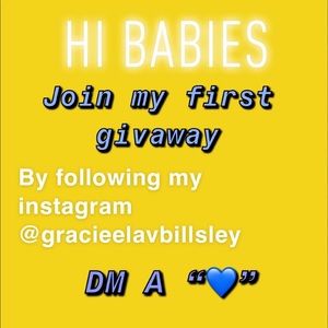 •••• GIVEAWAY ••••